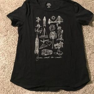 Black Old navy graphic T-shirt
